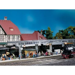 Modélisme ferroviaire HO : Quai couvert - Faller