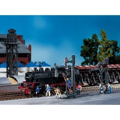 Modélisme ferroviaire HO : 2 pompes de remplissage d'eau - Faller