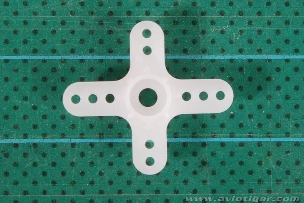 Palonnier étoile - S3103 Futaba - Futaba