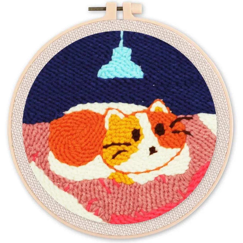 Punch Needle : Chat dans son couffin - avec cadre - Figured'Art