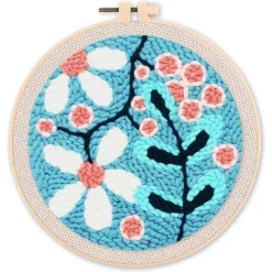 Punch Needle : Explosion de Fleurs blanches - avec cadre - Figured'Art
