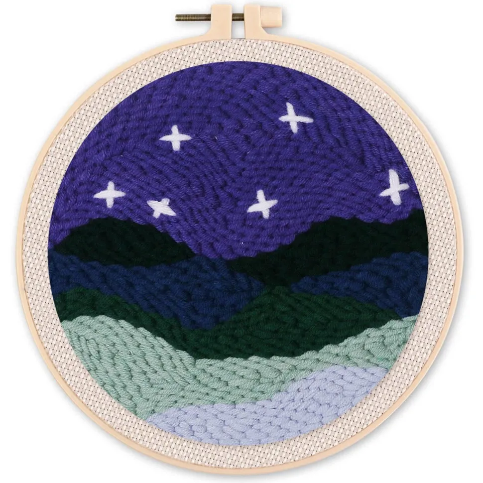 Punch Needle : Paysage sous les Etoiles - avec cadre - Figured'Art