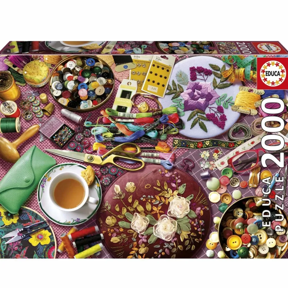 Puzzle 2000 pièces : LA TABLE DE COUTURE - Educa