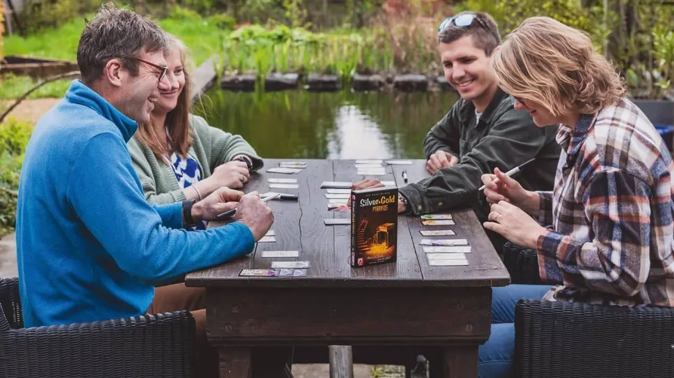 Silver & Gold - Pyramides - Oya